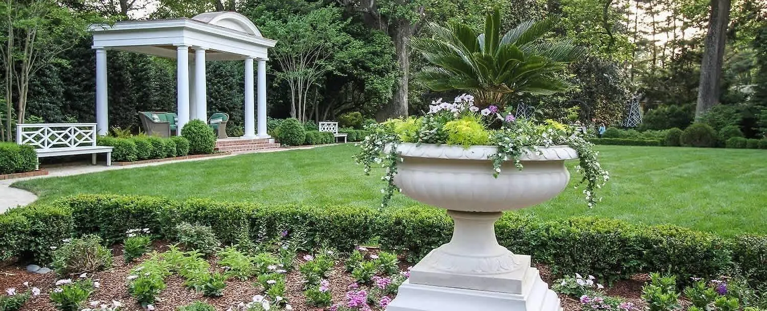 Experience Myers Park In Style Villa Charlotte